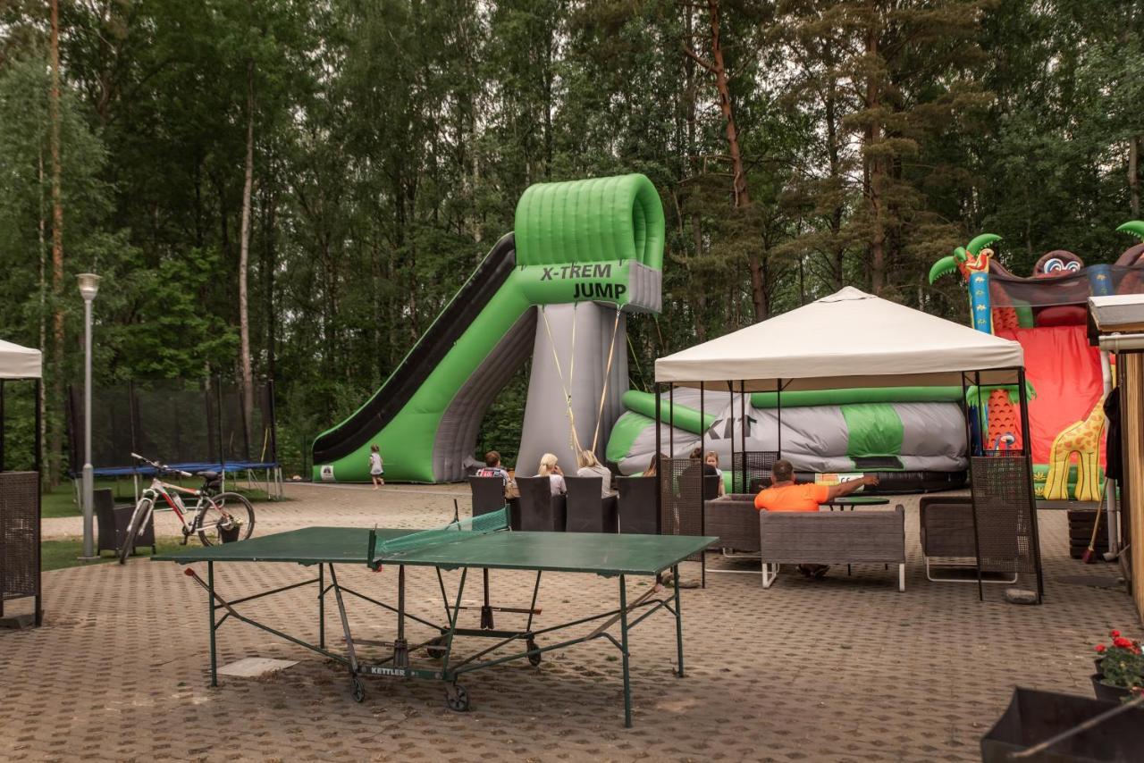 Camping & Camper Place Pasvalys Eksteriør billede