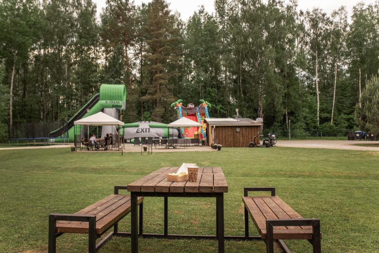 Camping & Camper Place Pasvalys Eksteriør billede