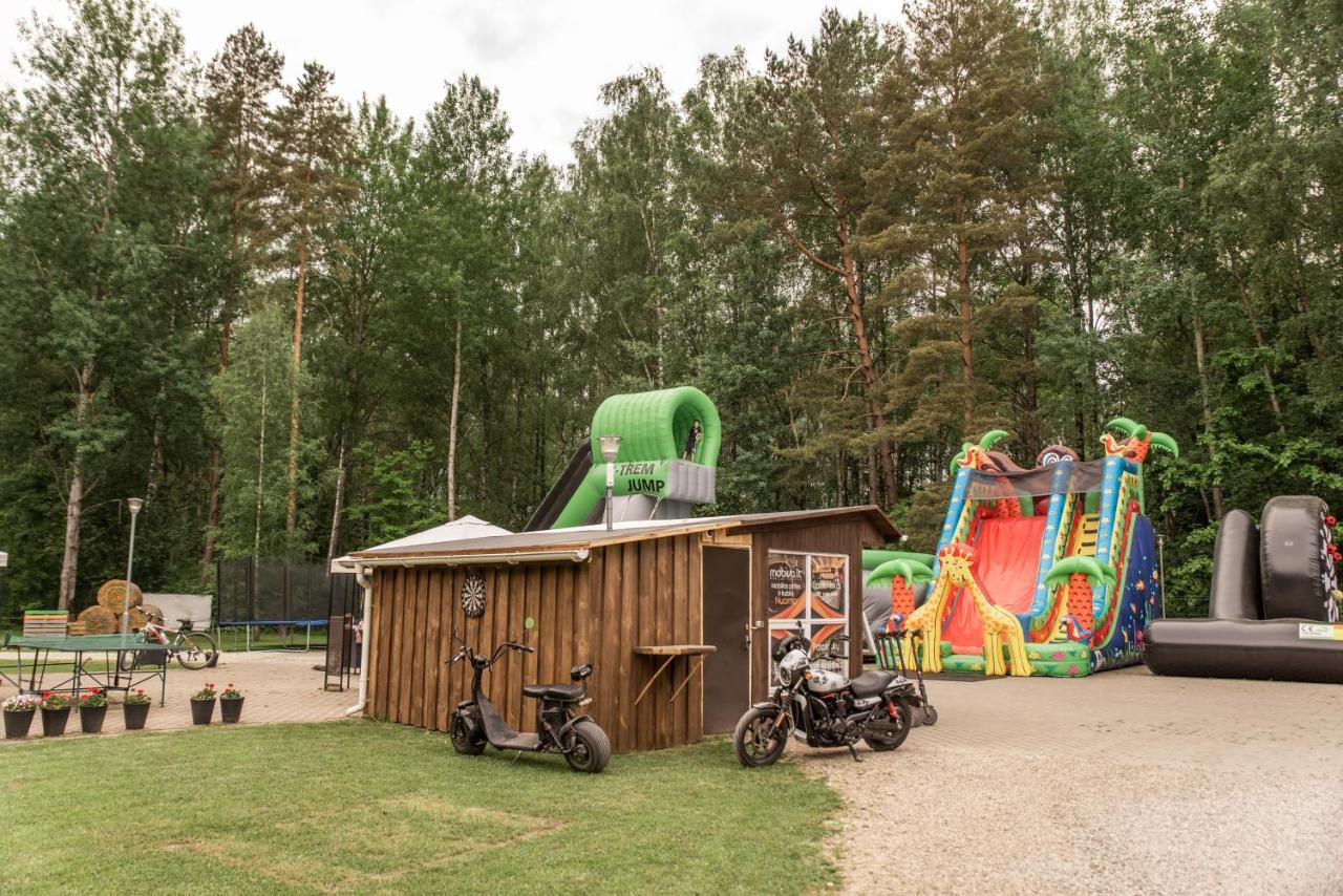 Camping & Camper Place Pasvalys Eksteriør billede